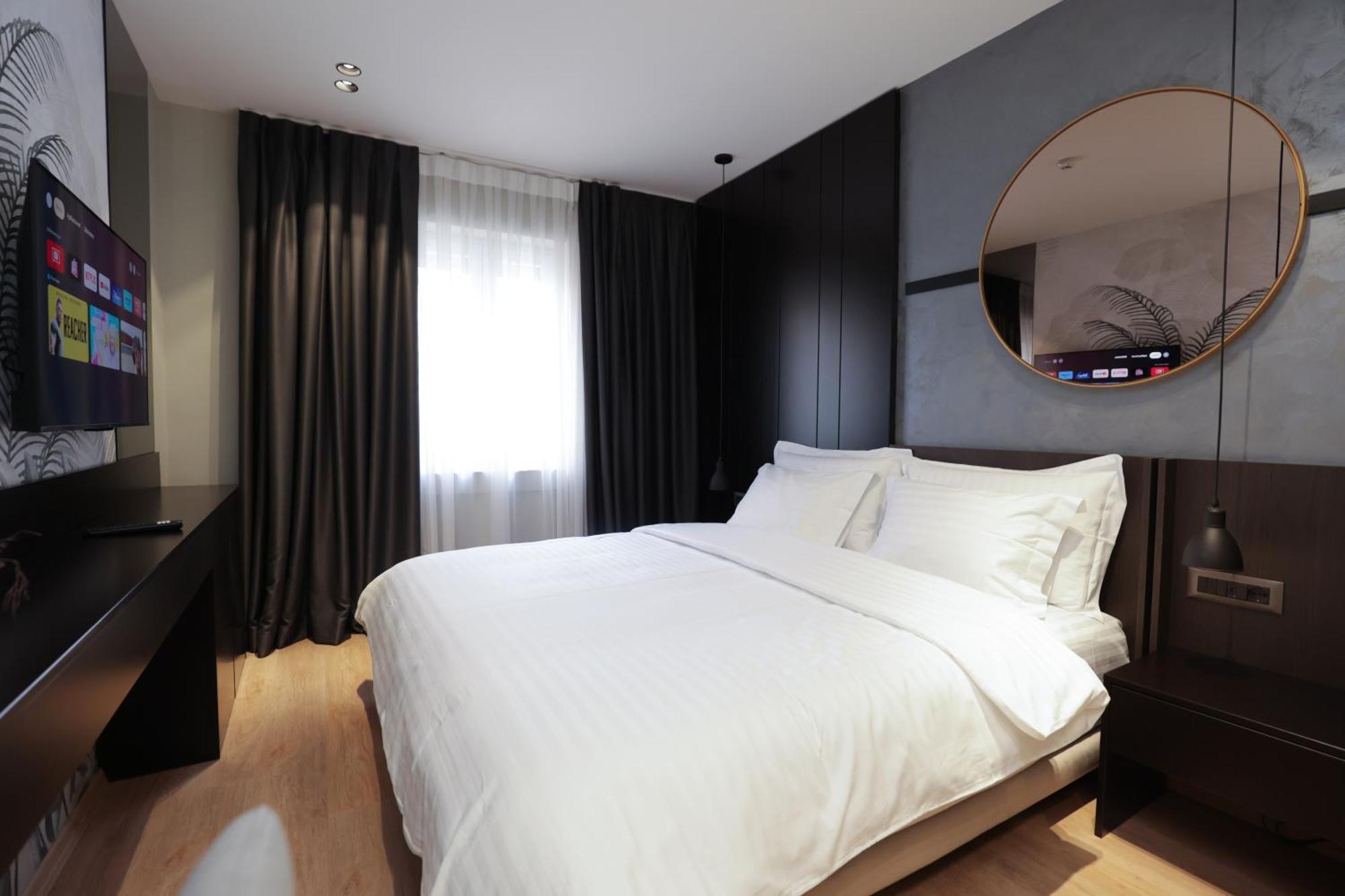 Gremmy Boutique Hotel ติรานา ภายนอก รูปภาพ